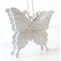 Malý kovový motýlek