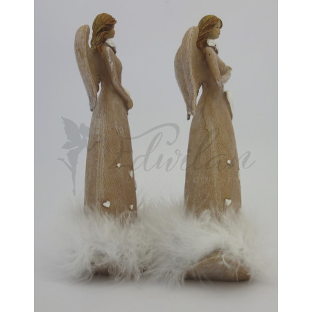 Hnědý anděl zdobený pírky - 2ks
