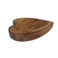 Dřevěná miska ve tvaru srdíčka
