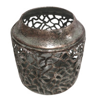 Designový kovový svícen